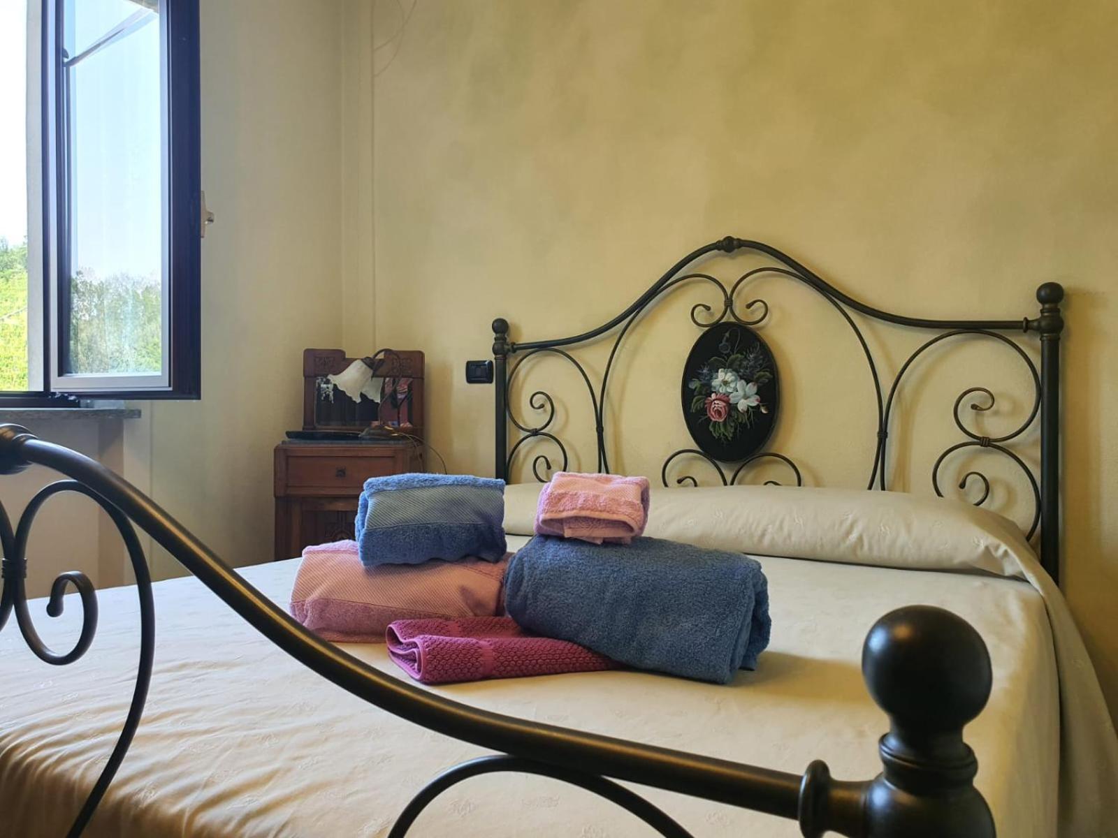 Eno-Agriturismo Cascina L'Arché Santo Stefano Belbo Extérieur photo